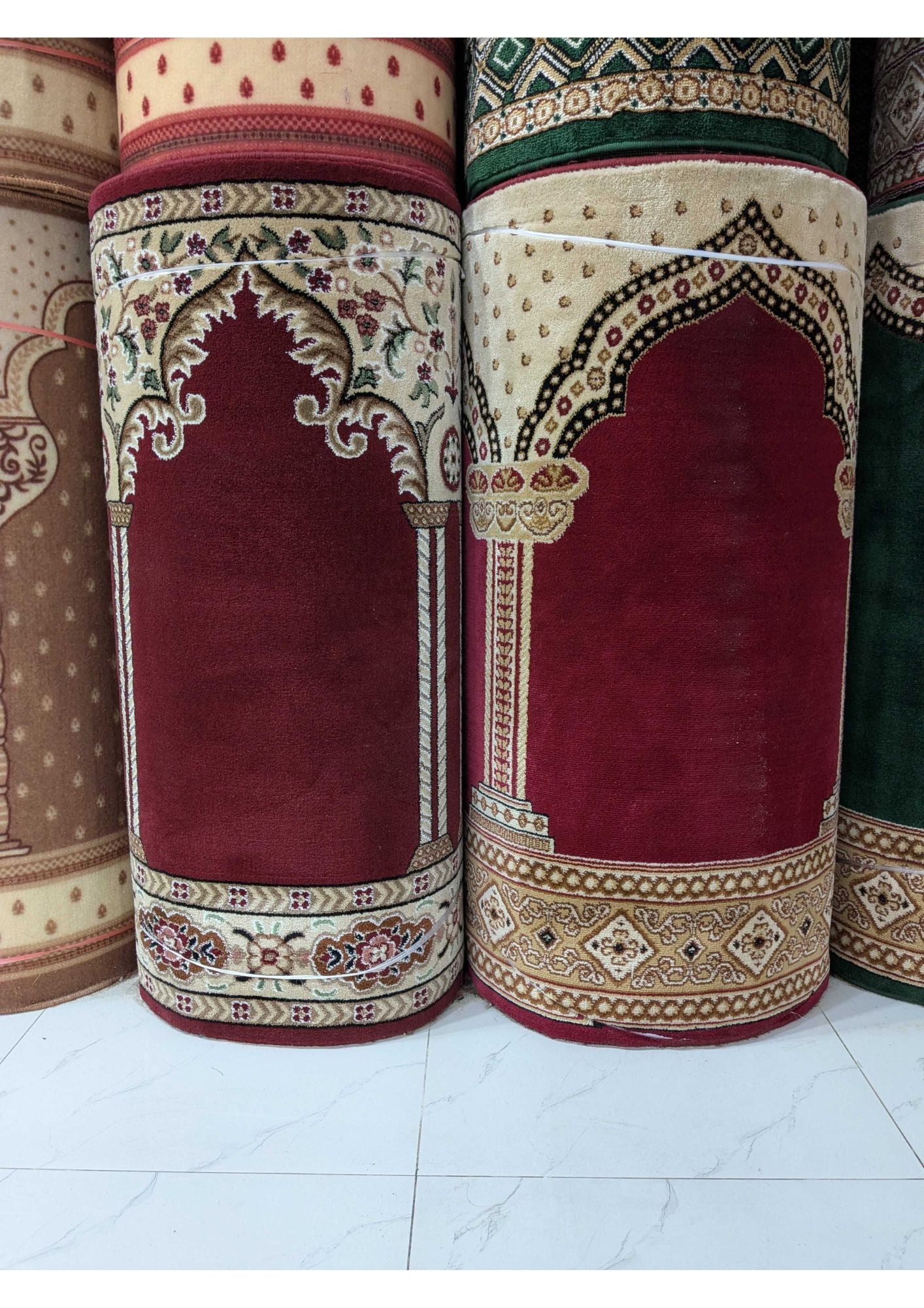 Premium Masjid Jaenamaz – Durable & Elegant Masjid Flooring