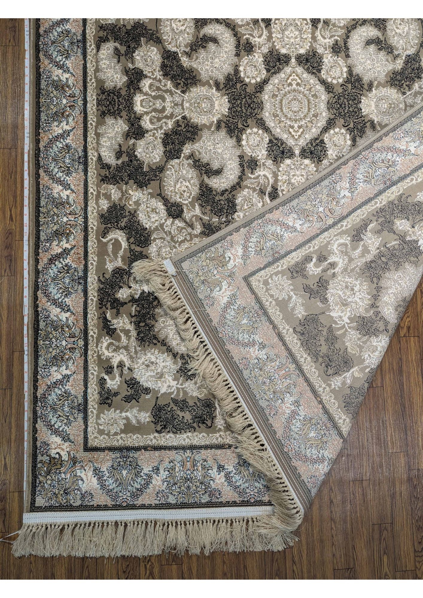 5x8ft Persian Authentic Premium Quality Light Brown, and creme Rug