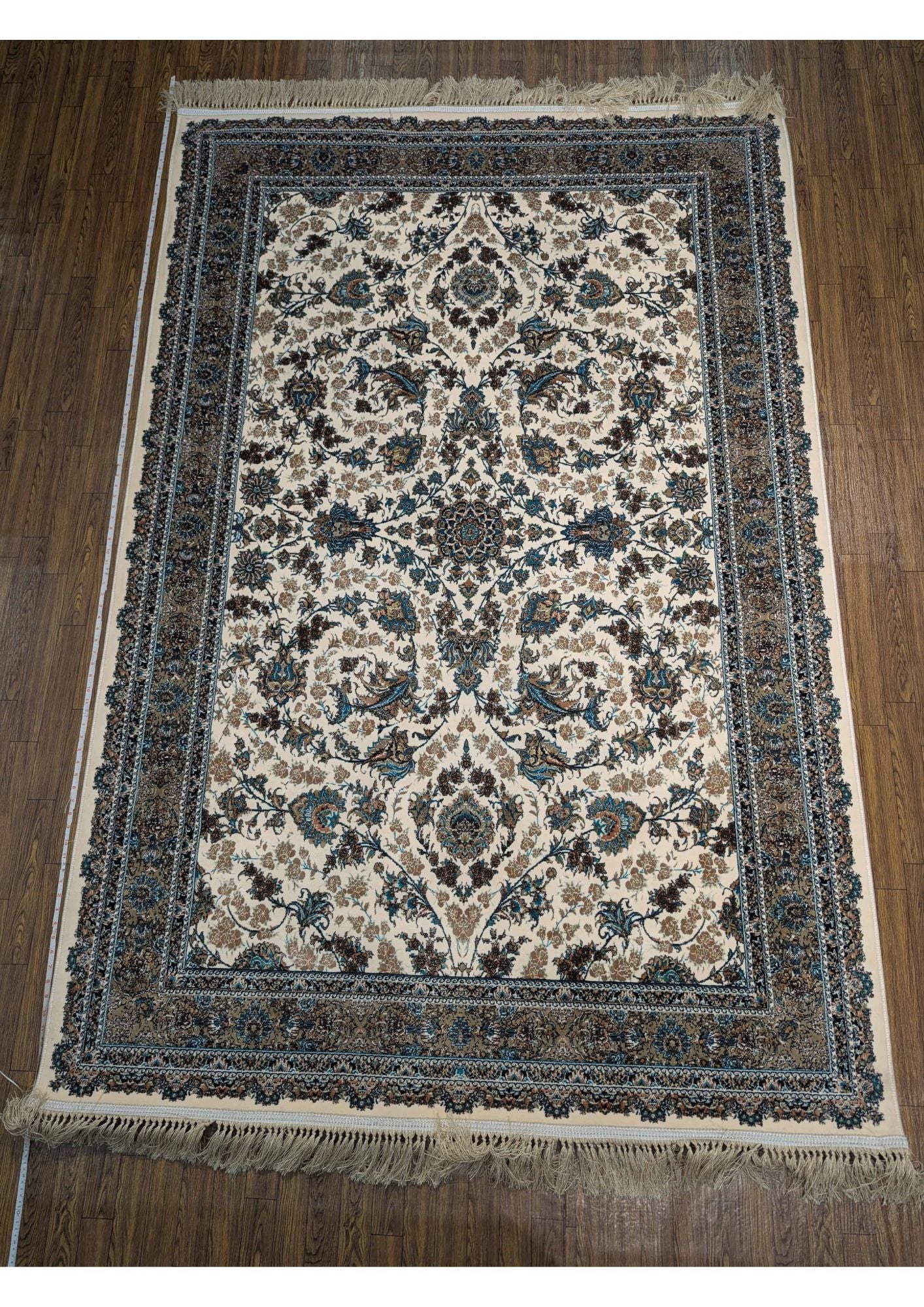 5x8ft Persian Authentic Premium Quality Neutral colors Rug