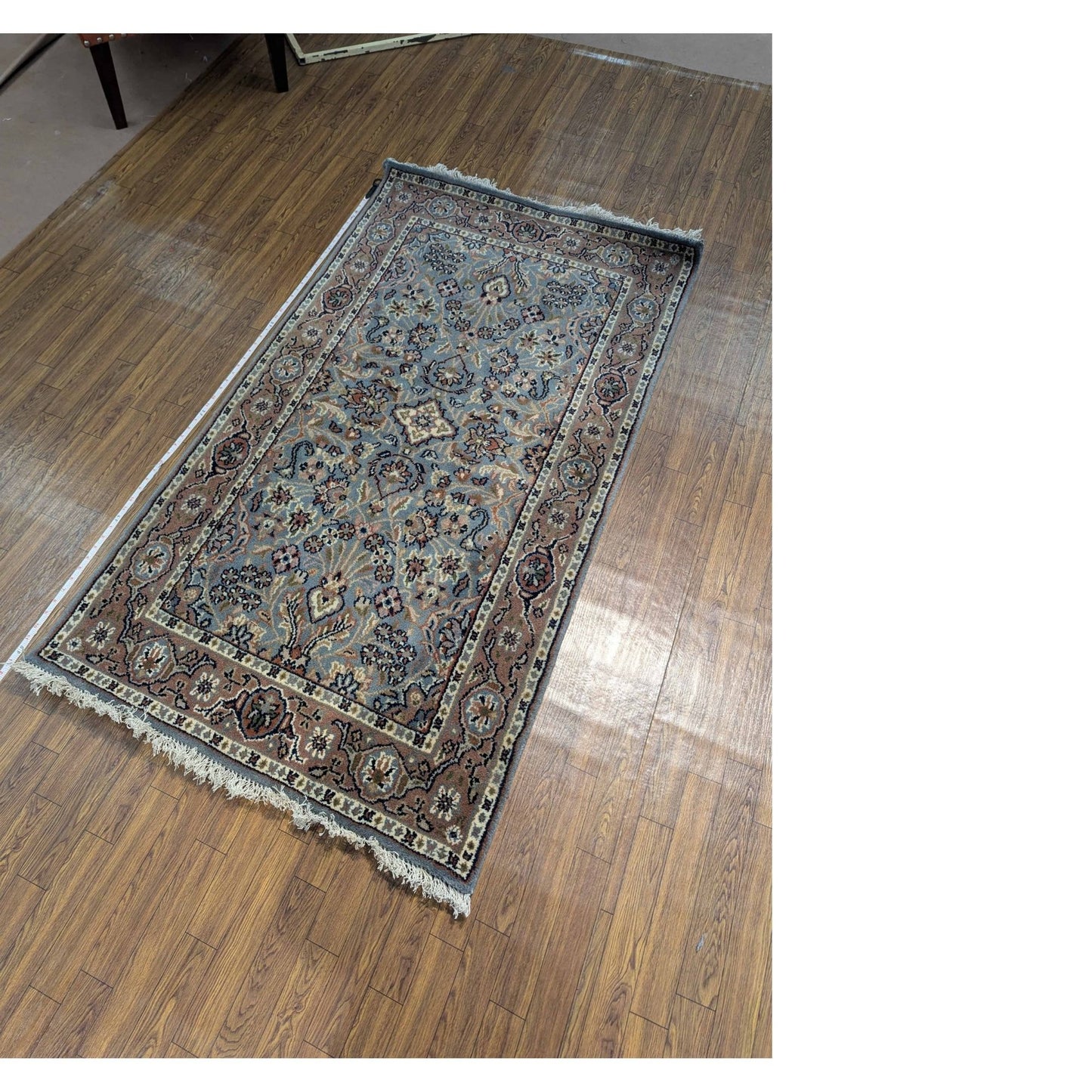 Hand-Knotted Wool Area Rug – 2'6" x 5' (Auctioned)