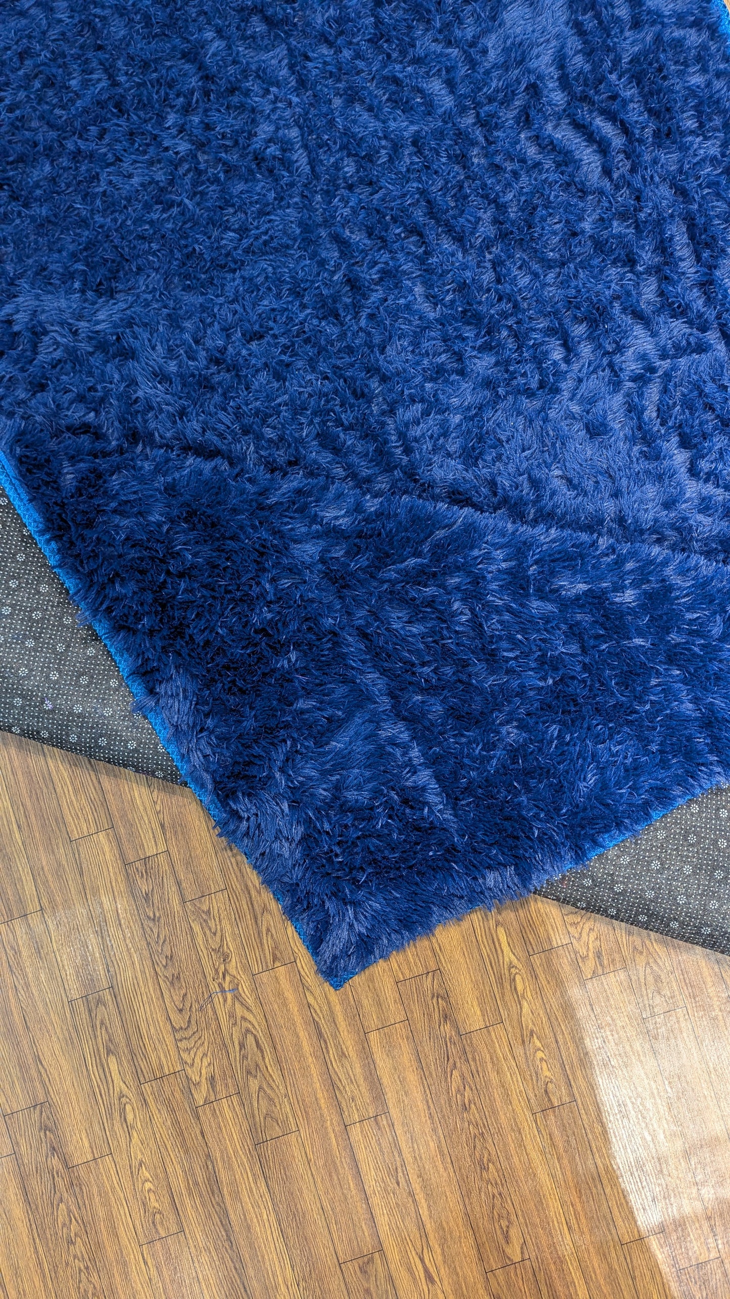 5x7 shagy, Anti slip back, Durable threads Royal blue color