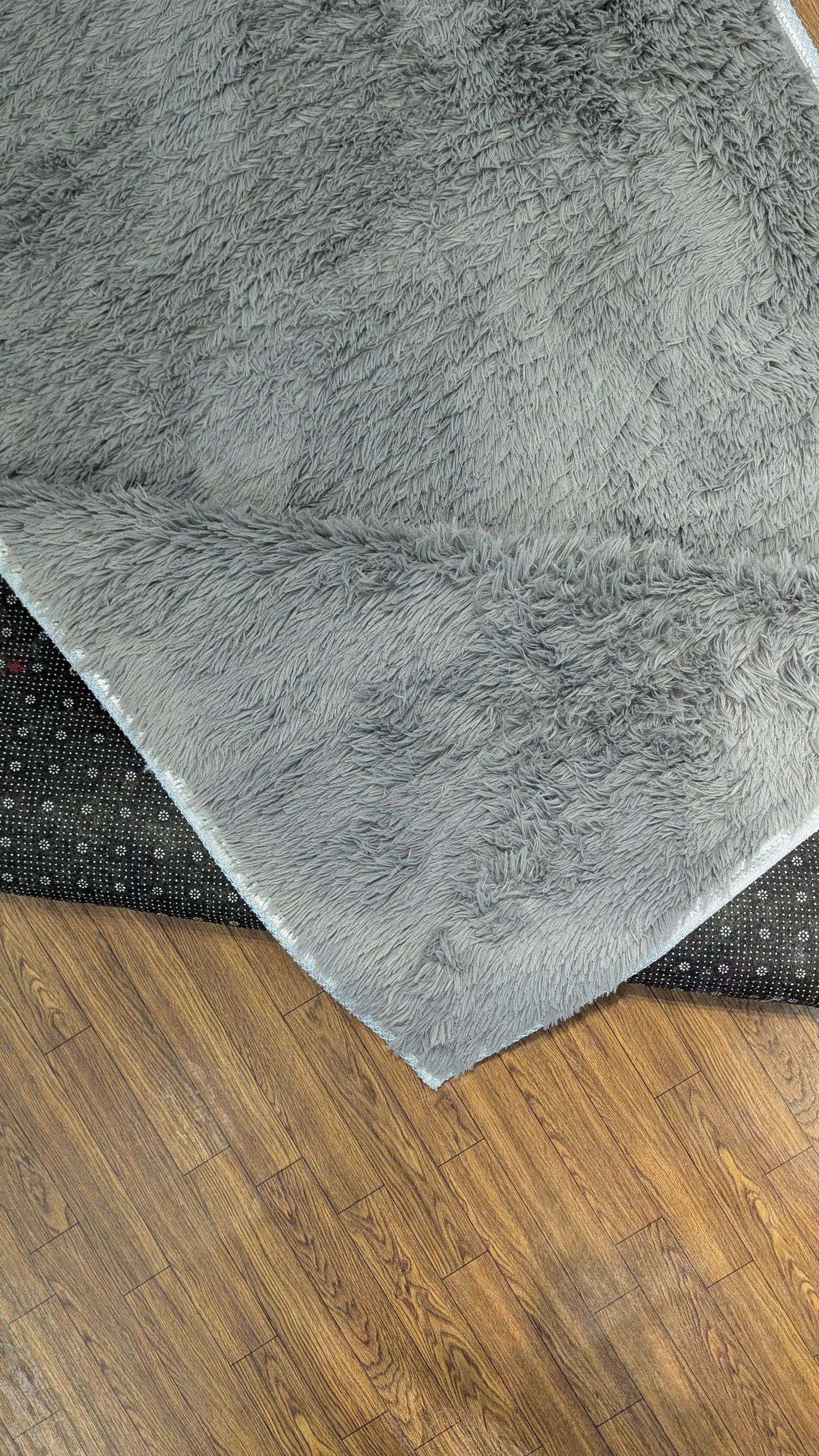 5x7 shagy, Anti slip back, Durable threads Light Grey